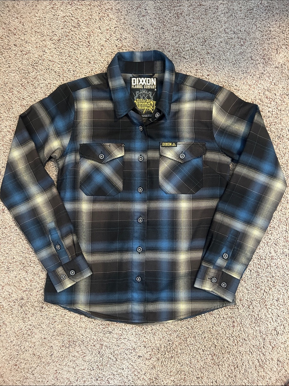 DIXXON Fit for an Autopsy Women's Flannel Size Medium NWOT